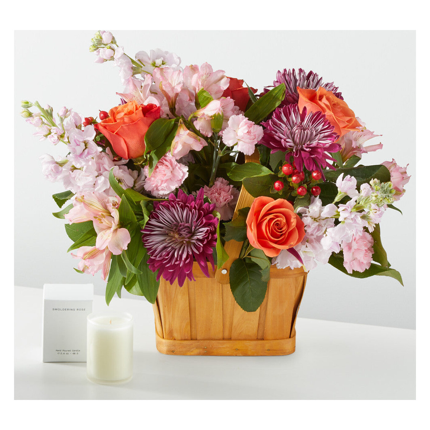 Moms Day in the Sun Gift Sets flower arrangement