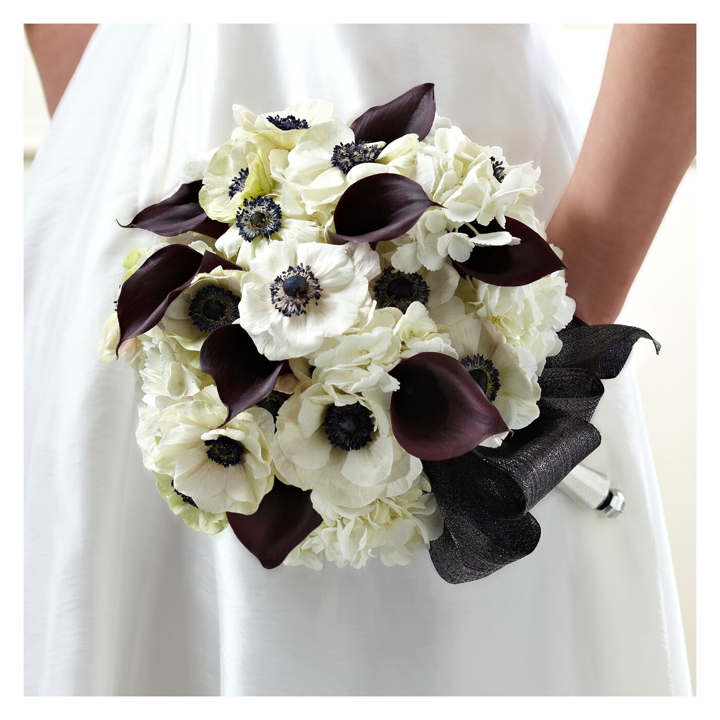To Have and To Hold Bouquet flower arrangement