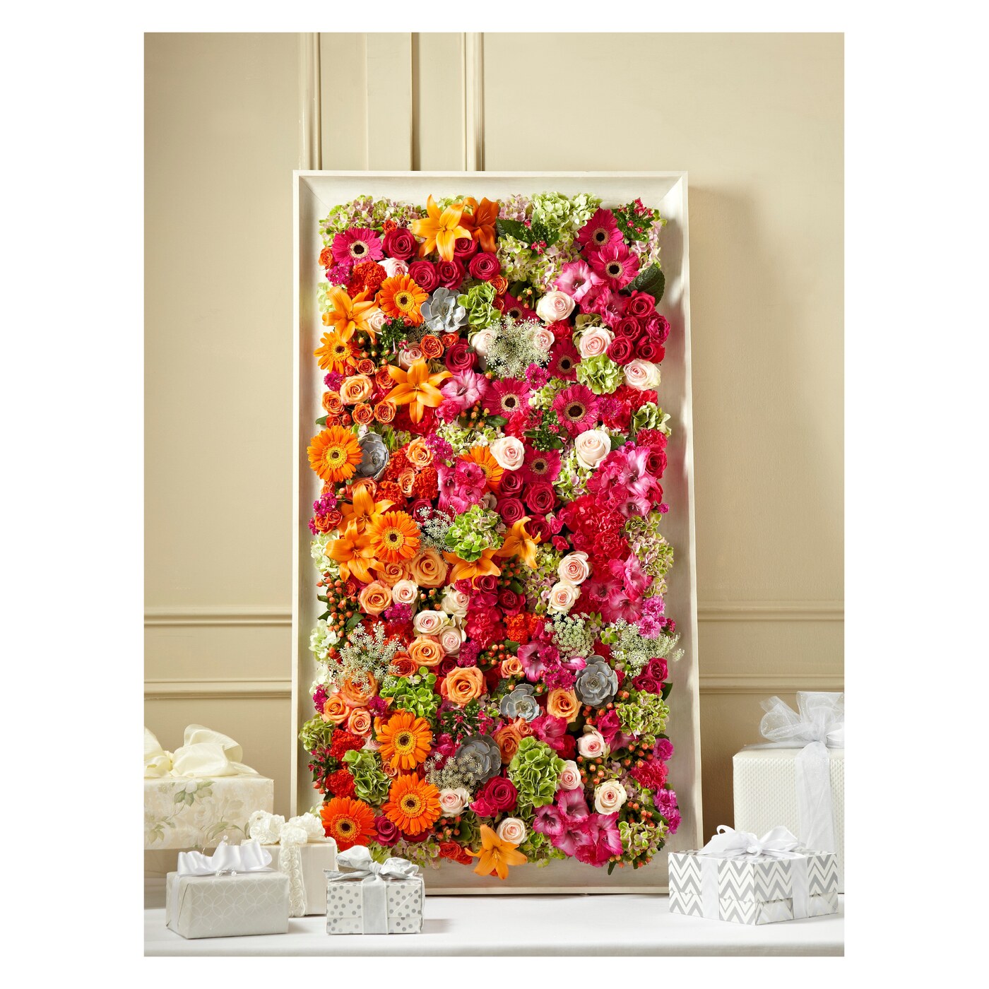 Fresh Picked Floral Wall flower arrangement